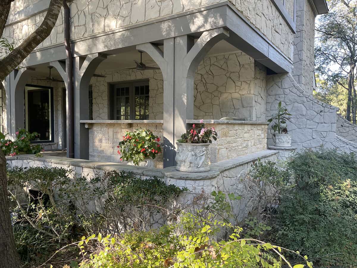 dallas outdoor kitchen addition on existing covered patio